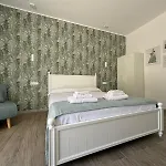 Πανσιόν Molo '93 - Roomsandsea 3*