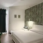Molo '93 - Roomsandsea 3* Belvedere Marittimo